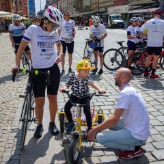 Przed startem z wrocławskiego Rynku
